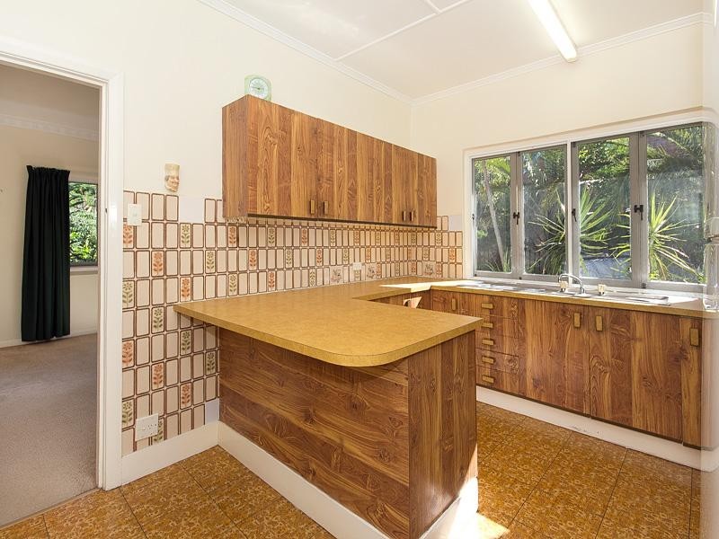 9 Sheffield Street, Oxley QLD 4075