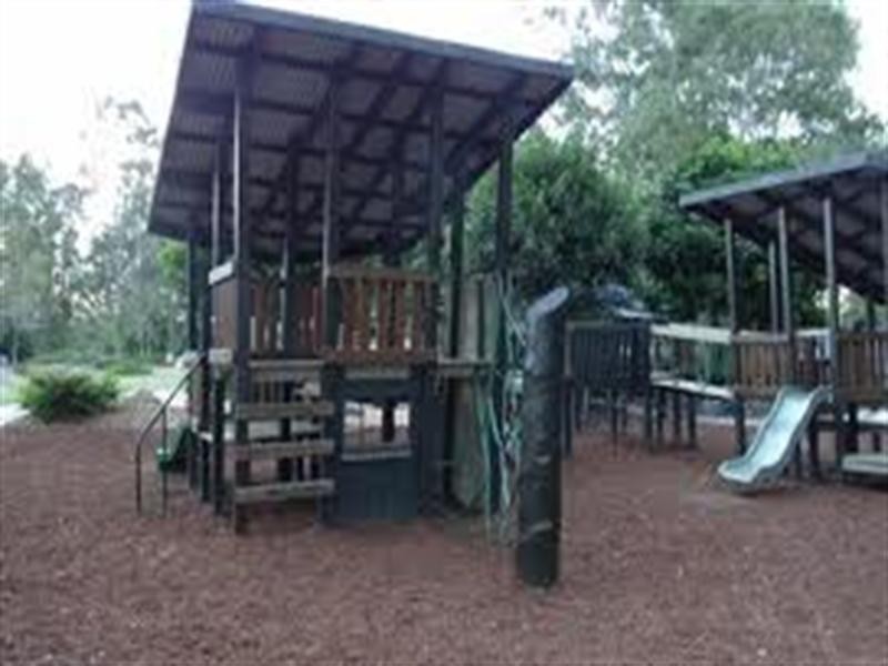 53 Lagoon Crescent, Bellbowrie QLD 4070