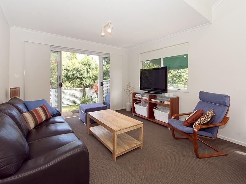 1/95 Strickland Terrace, Graceville QLD 4075