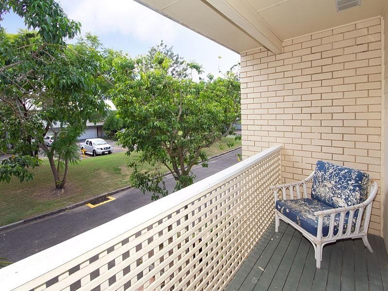 1/95 Strickland Terrace, Graceville QLD 4075
