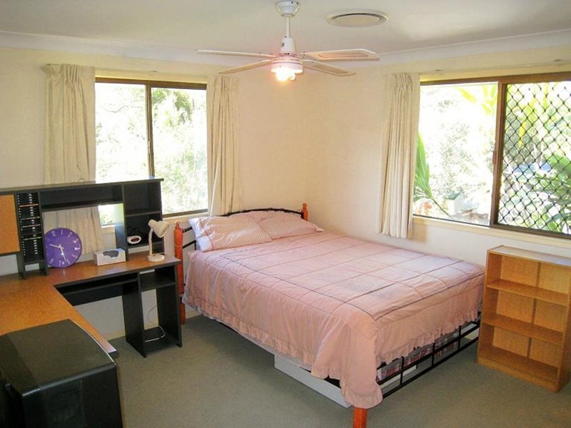 109 White Street, Graceville QLD 4075