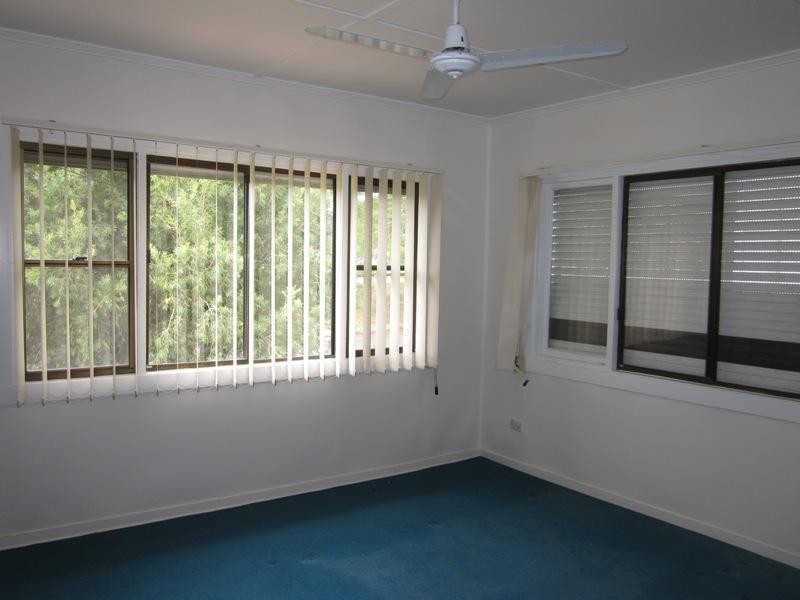 40 Park Road, Graceville QLD 4075