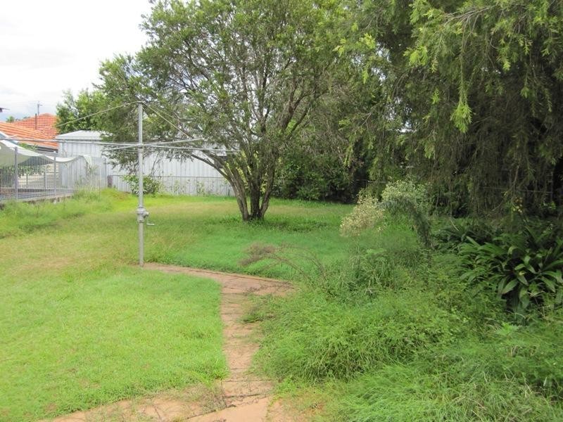 40 Park Road, Graceville QLD 4075