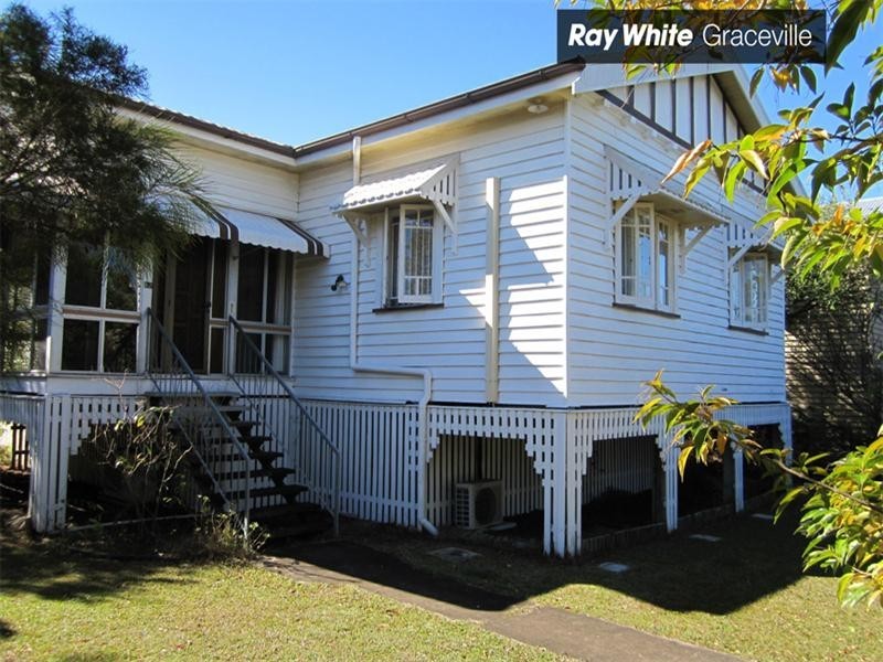 82 Park Terrace, Sherwood QLD 4075