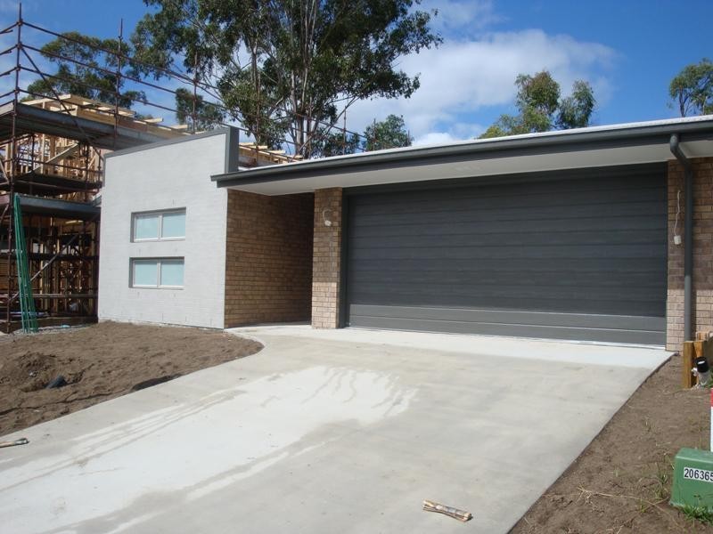 10 Krystelle Close, Oxley QLD 4075