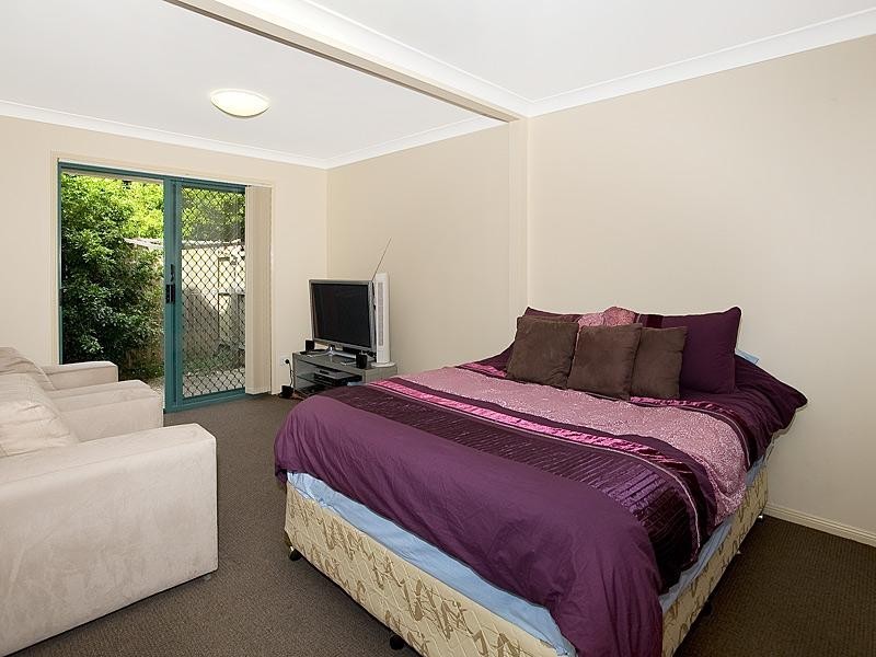 61/316 Long Street E, Graceville QLD 4075