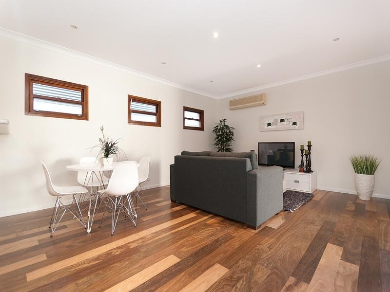 373 Verney Road East, Graceville QLD 4075