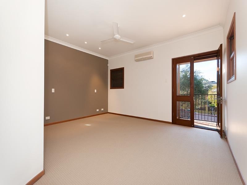 373 Verney Road East, Graceville QLD 4075