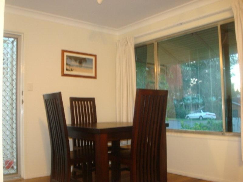 92 Dewar Terrace, Sherwood QLD 4075