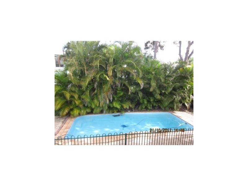 24 Weinholt Street, Sherwood QLD 4075