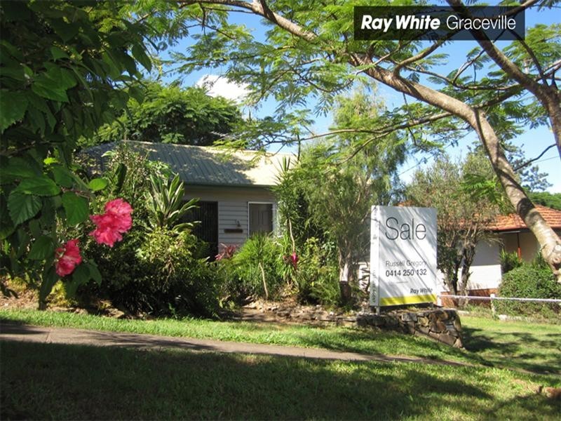 18 Ardoyne Road, Corinda QLD 4075