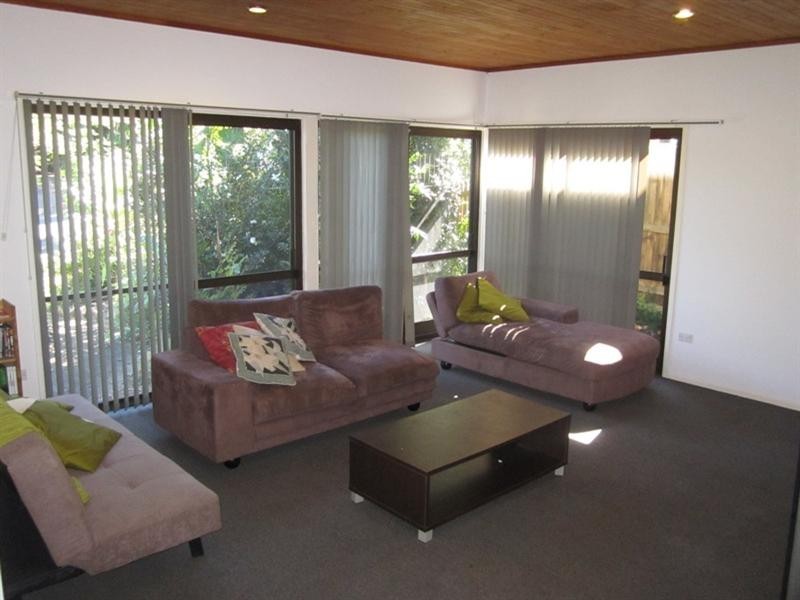 18 Ardoyne Road, Corinda QLD 4075