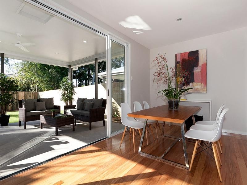 26 Acacia Avenue, Graceville QLD 4075