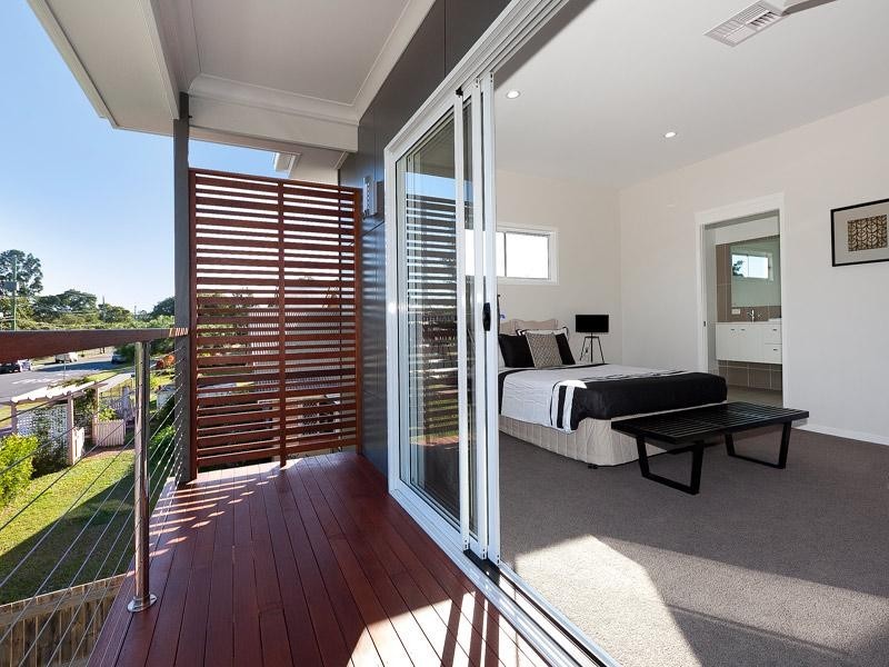 26 Acacia Avenue, Graceville QLD 4075