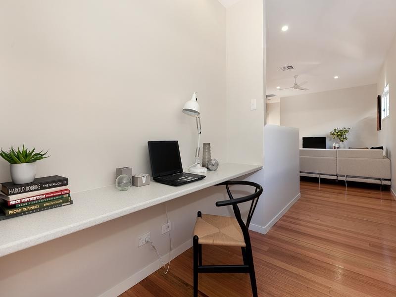 26 Acacia Avenue, Graceville QLD 4075