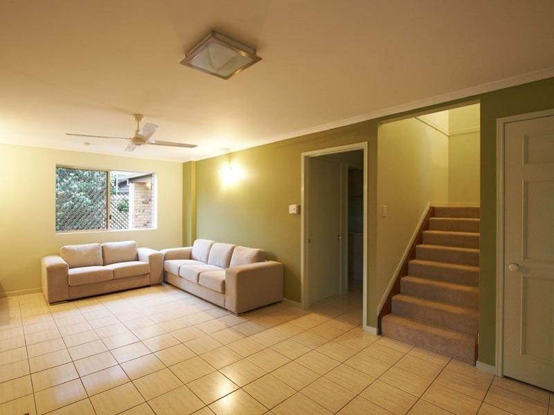 5 Thalia Court, Corinda QLD 4075