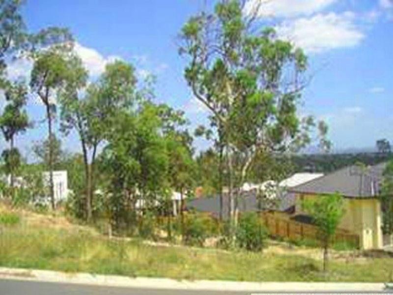 13 Casuarina Street, Seventeen Mile Rocks QLD 4073
