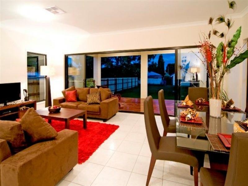 24 Tweedale Street, Graceville QLD 4075