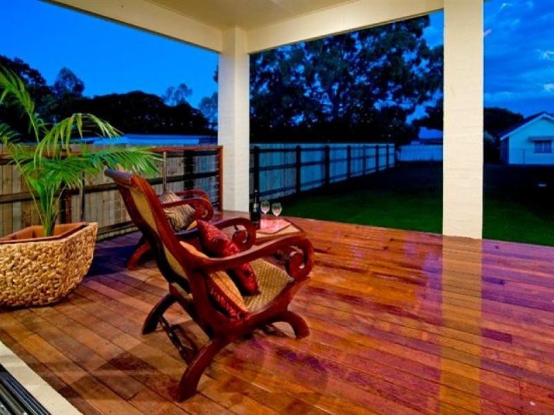 24 Tweedale Street, Graceville QLD 4075