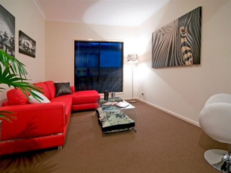 24 Tweedale Street, Graceville QLD 4075