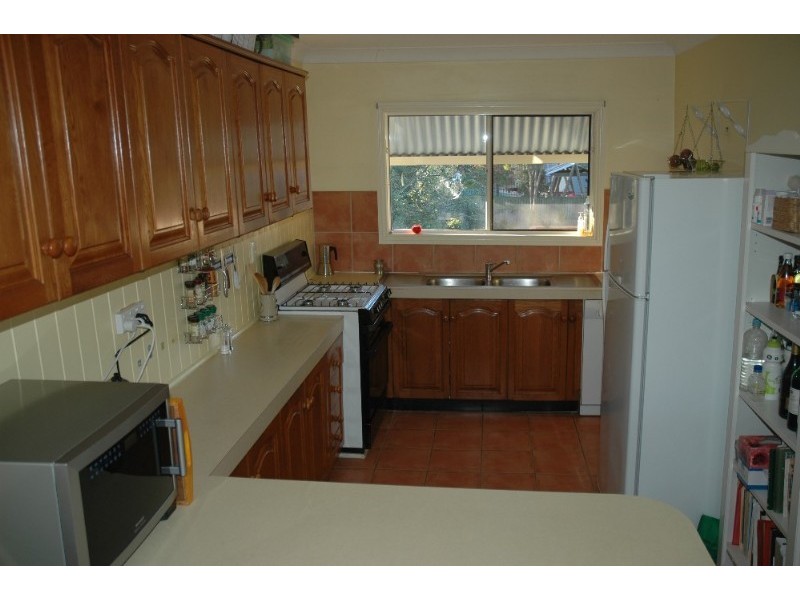 24 Thomas Street, Sherwood QLD 4075