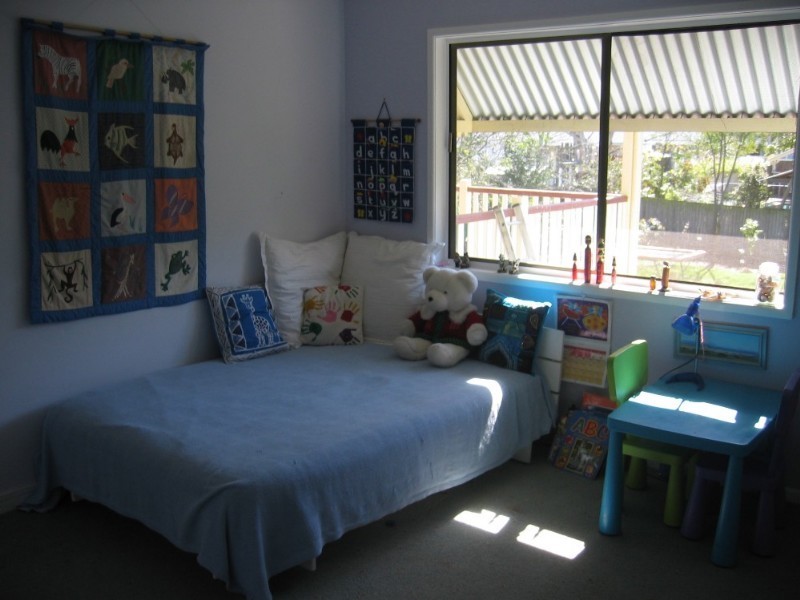 24 Thomas Street, Sherwood QLD 4075