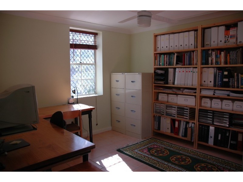 24 Thomas Street, Sherwood QLD 4075