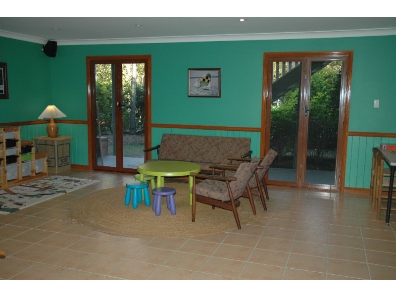 24 Thomas Street, Sherwood QLD 4075