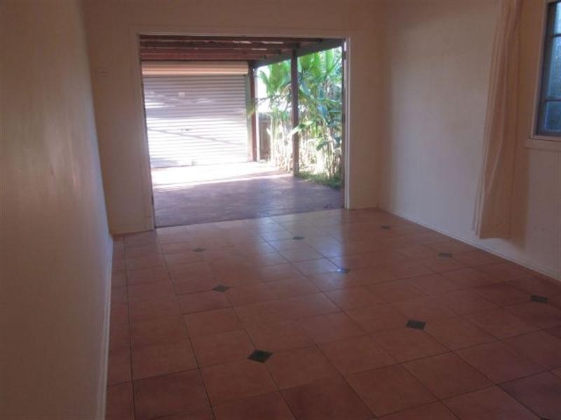 223 Verney Road East, Graceville QLD 4075