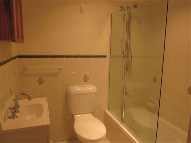 223 Verney Road East, Graceville QLD 4075