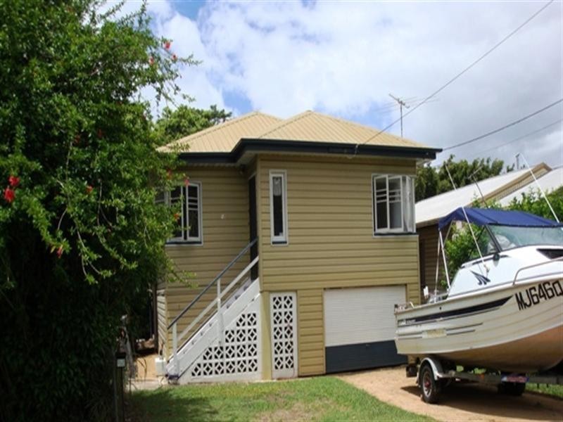 10 Gerlee Street, Tennyson QLD 4105