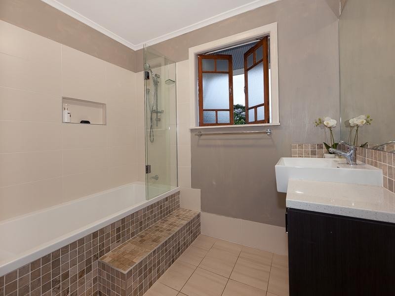 24 Allen Street, Corinda QLD 4075