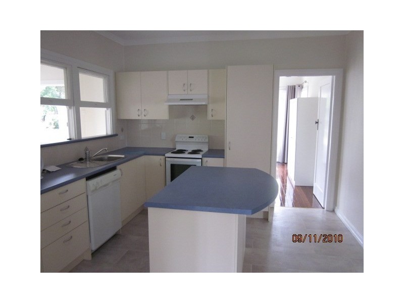 32 California Street, Oxley QLD 4075