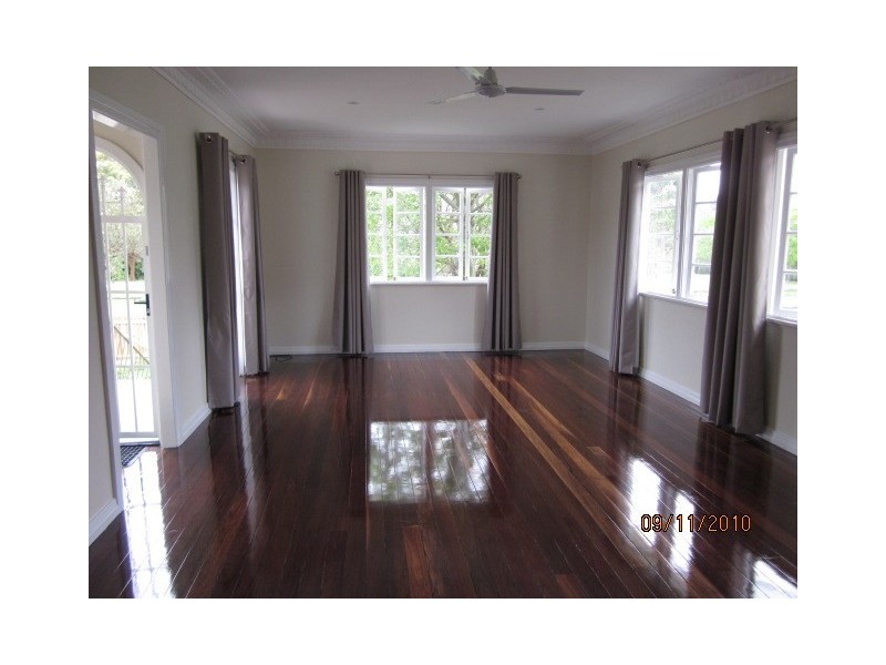 32 California Street, Oxley QLD 4075