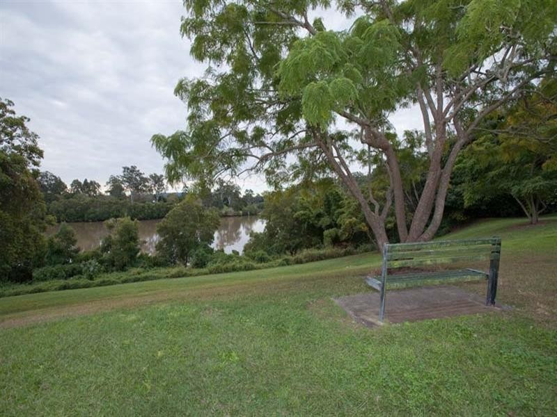 26 Ardoyne Road, Corinda QLD 4075