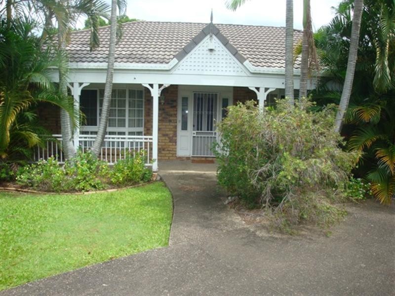 13 Plumer Street, Sherwood QLD 4075