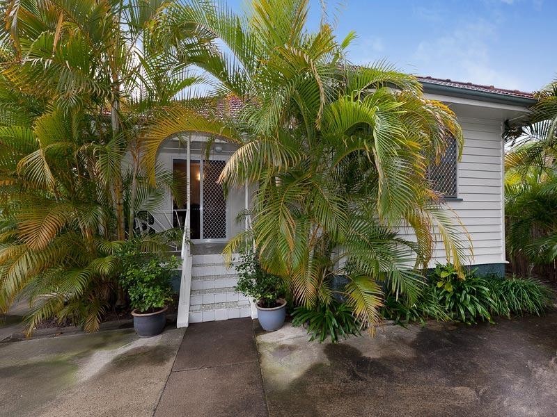 46 Oxley Station Road, Oxley QLD 4075