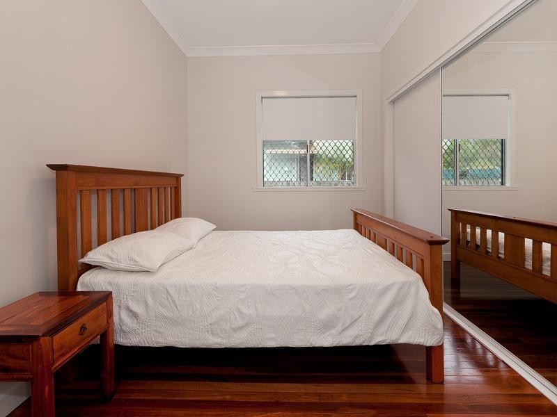 46 Oxley Station Road, Oxley QLD 4075