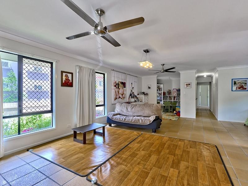 313 Verney Road East, Graceville QLD 4075