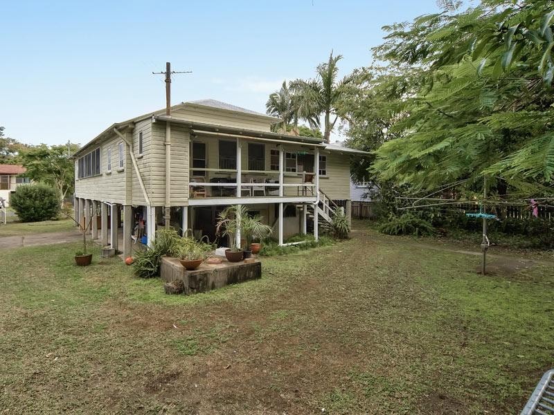 8 Erinvale Street, Corinda QLD 4075