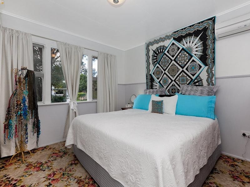 9 Whistler Street, Corinda QLD 4075