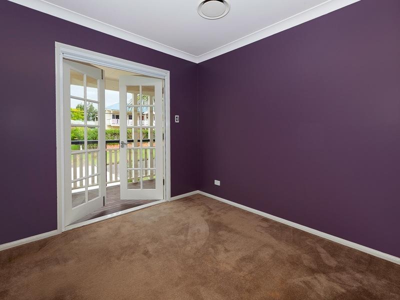 17 Rathlyn Avenue, Corinda QLD 4075