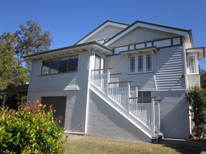 37 Grace Street, Corinda QLD 4075