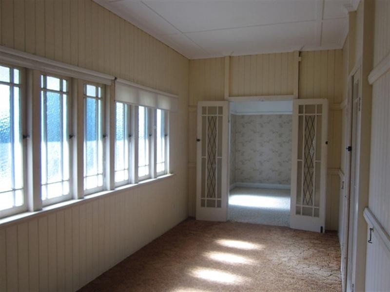 37 Grace Street, Corinda QLD 4075