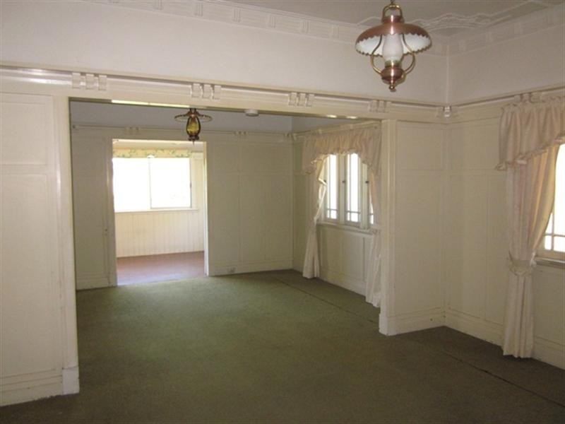 37 Grace Street, Corinda QLD 4075