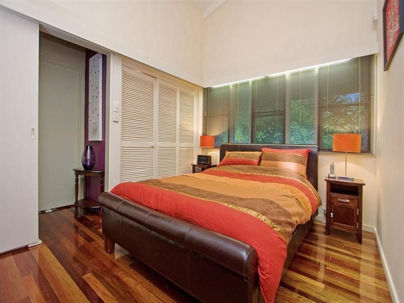 28 Sutton Street, Chelmer QLD 4068