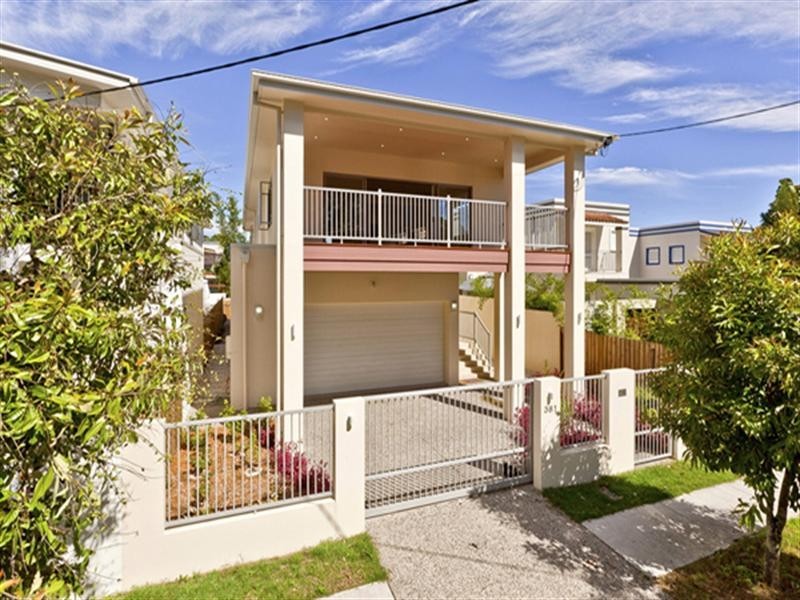 381 Verney Road East, Graceville QLD 4075