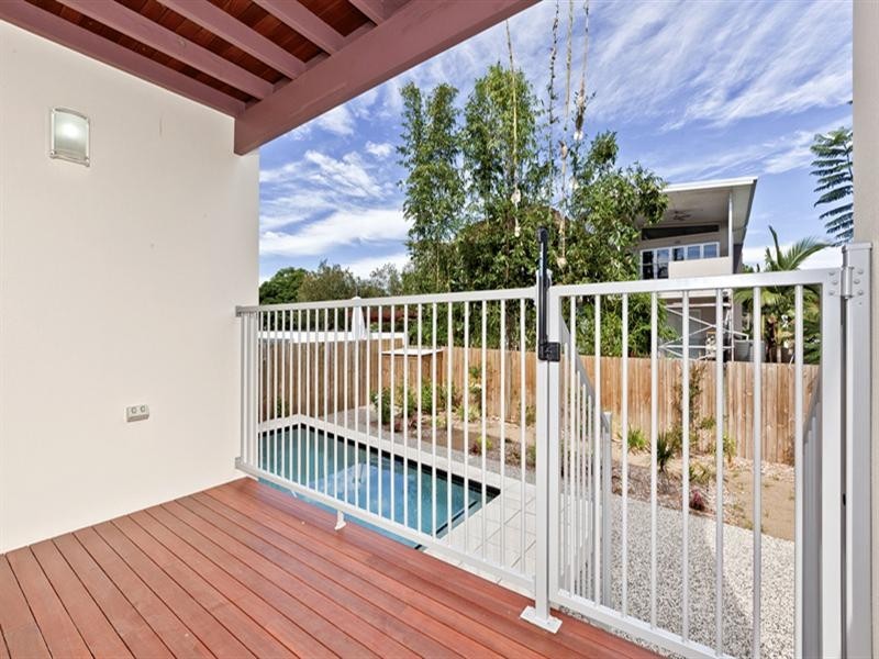 381 Verney Road East, Graceville QLD 4075