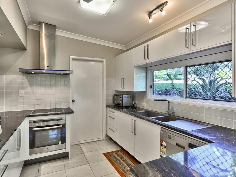 104 Boundary Road, Indooroopilly QLD 4068