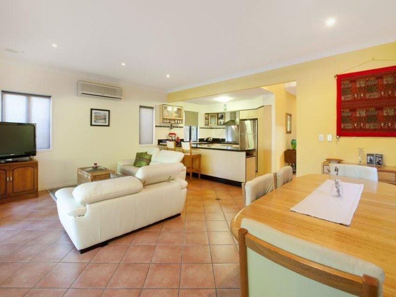 119 Central Avenue, Sherwood QLD 4075